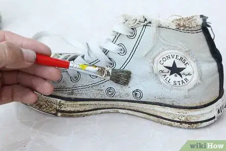 Image titled Make a Pair of "Vintage" Converse Step 2